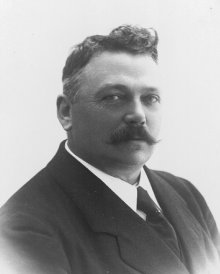 Axel V. Tulinius